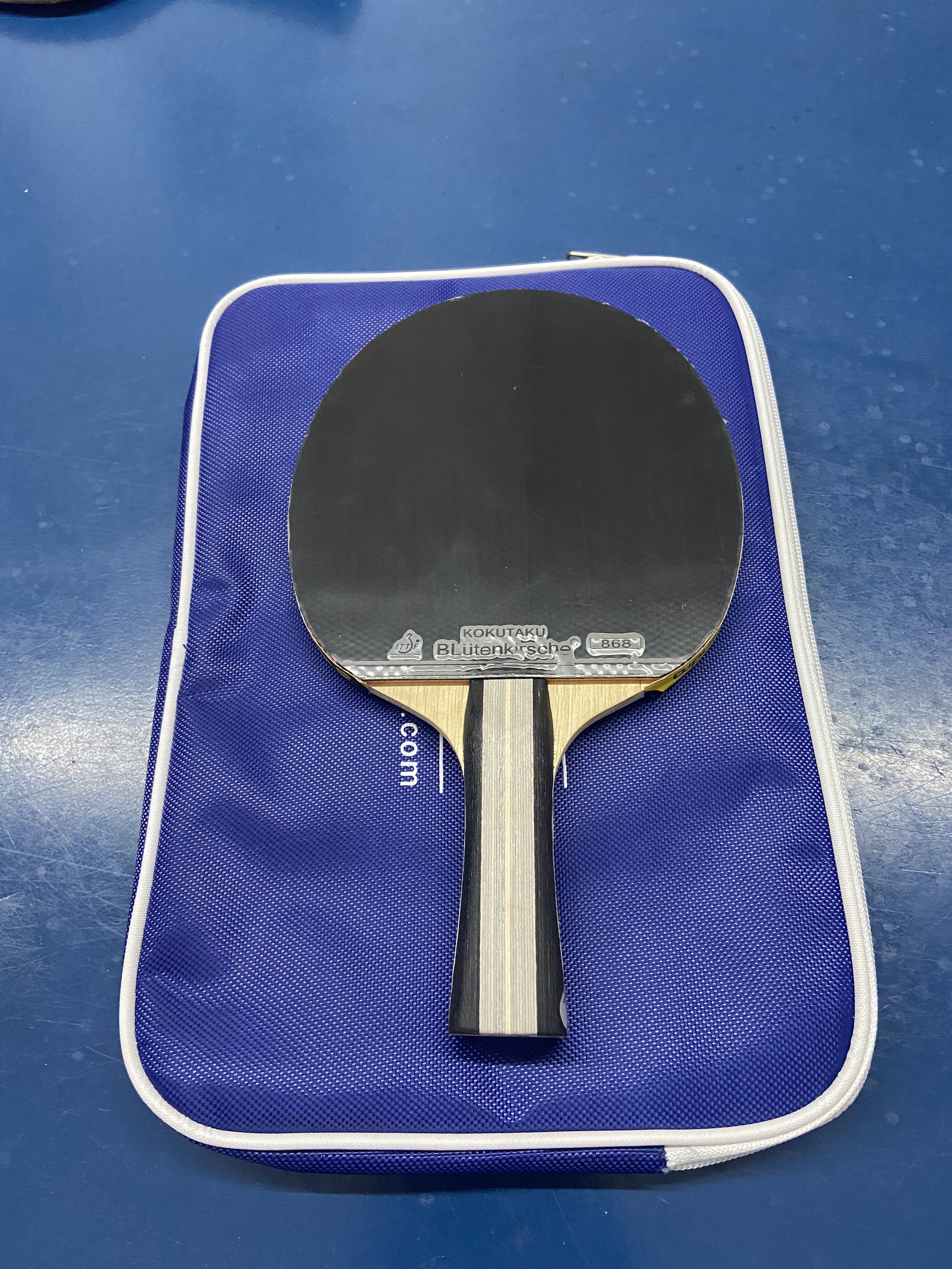 Combo cốt vợt Unrex Nova Carbon kết hợp đôi mặt vợt Kokutaku 868