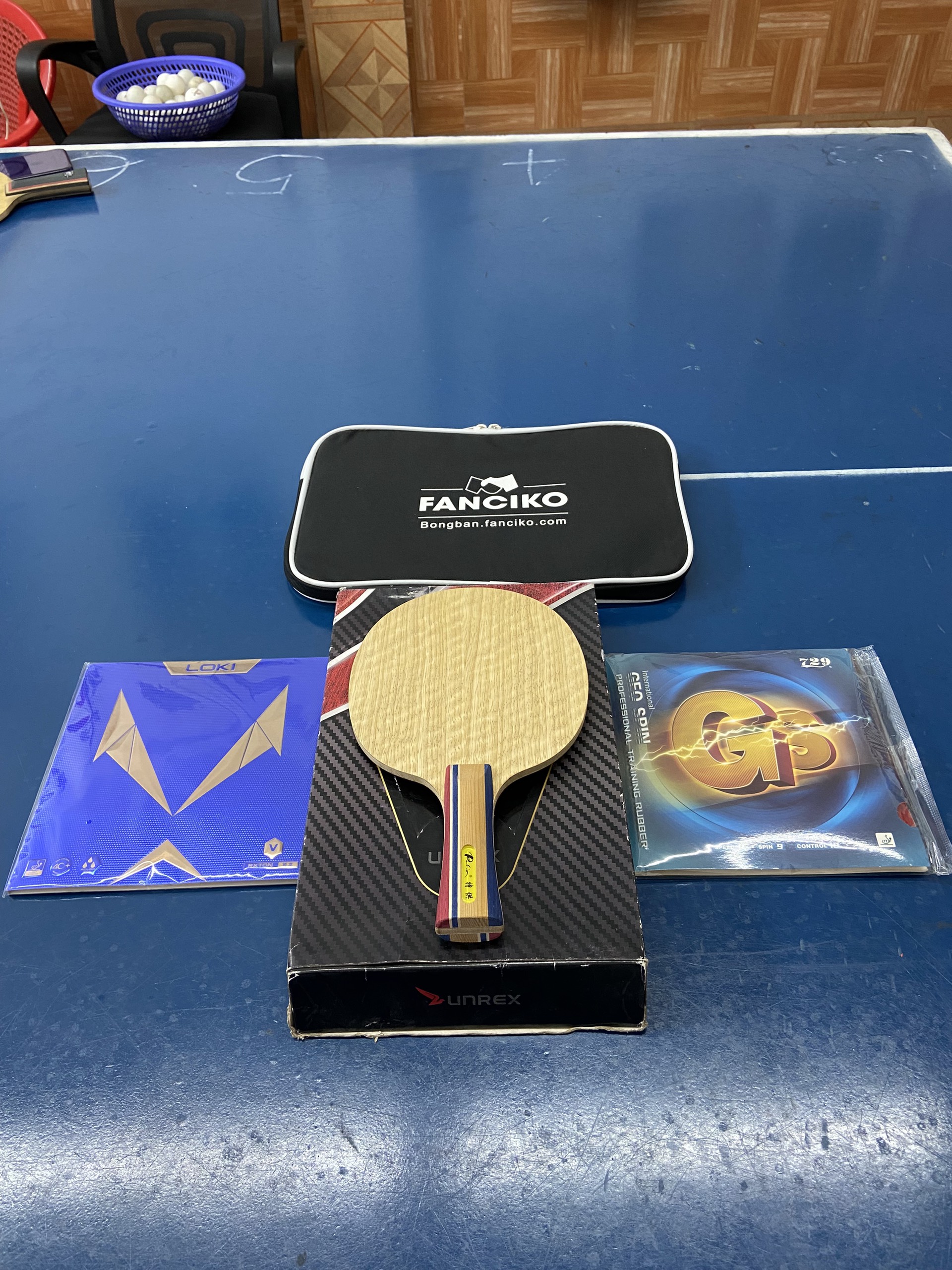 Combo cốt vợt Palio (vân gỗ đặc biệt) kết hợp mặt vợt Loki V và mặt vợt 729 GS